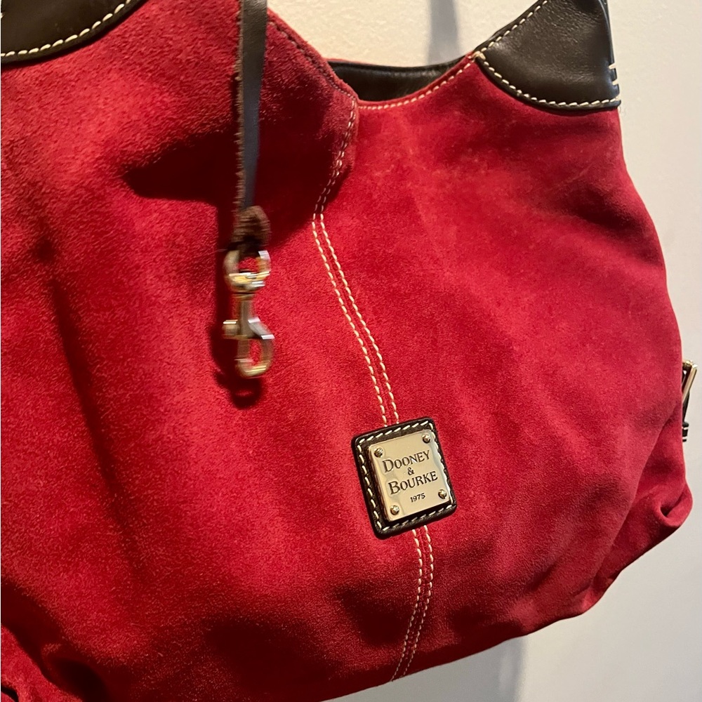 Dooney & Bourke red suede bag - Picture 5 of 16